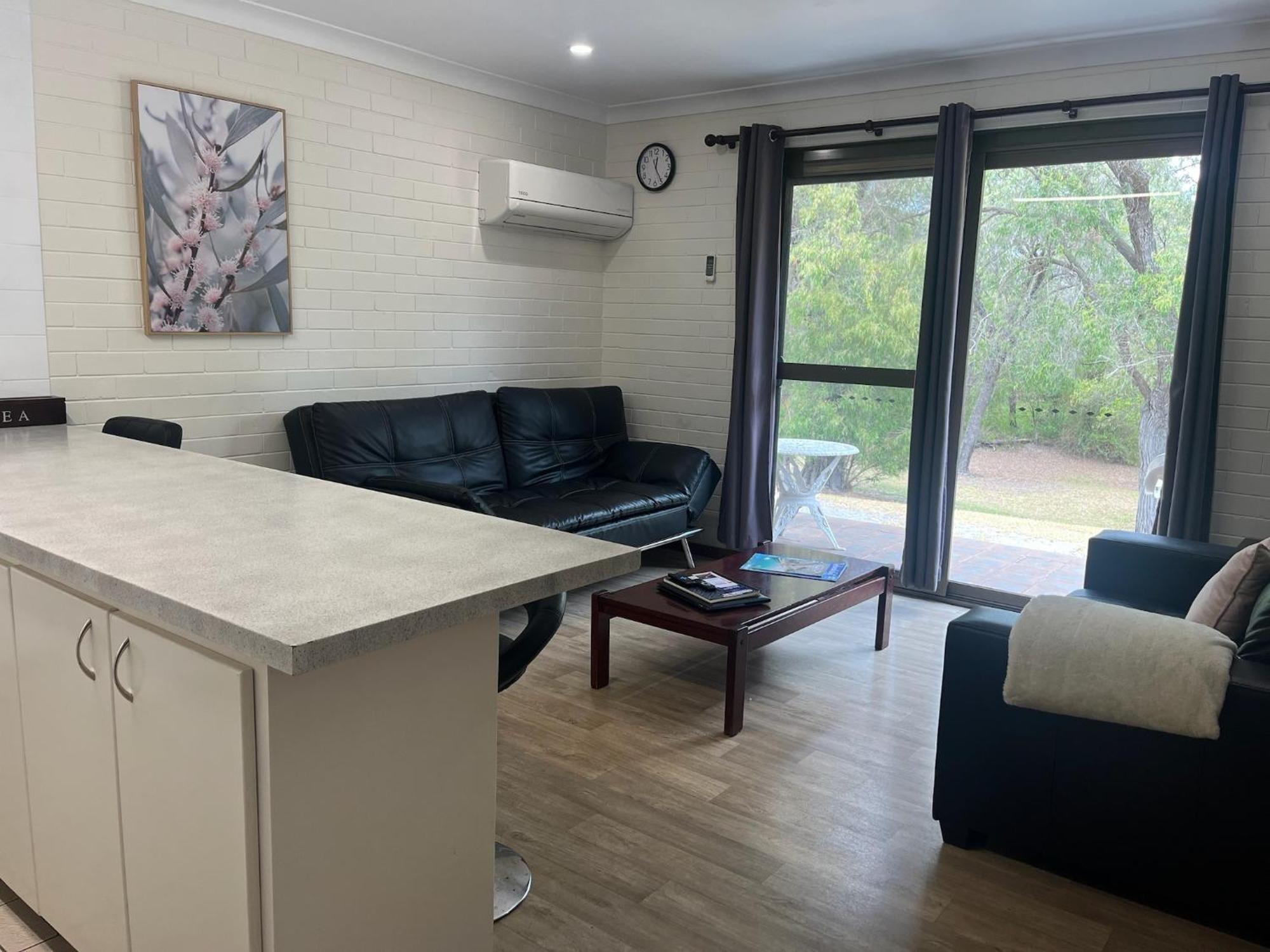 Emu Beach Chalets Albany Eksteriør billede