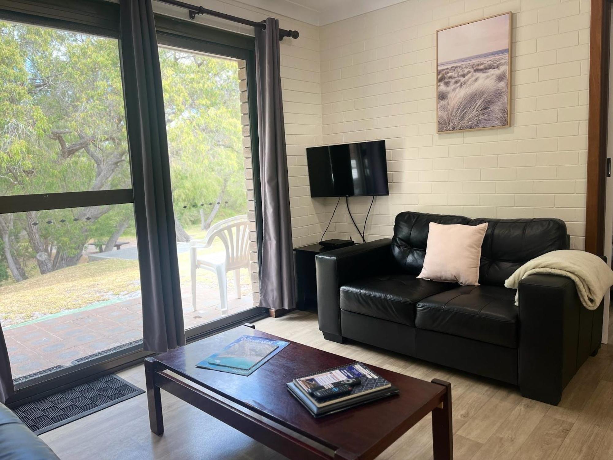 Emu Beach Chalets Albany Eksteriør billede