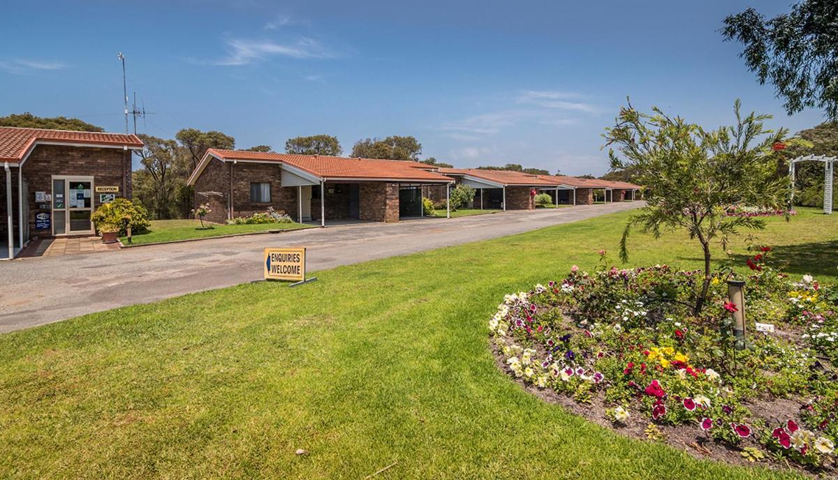 Emu Beach Chalets Albany Eksteriør billede